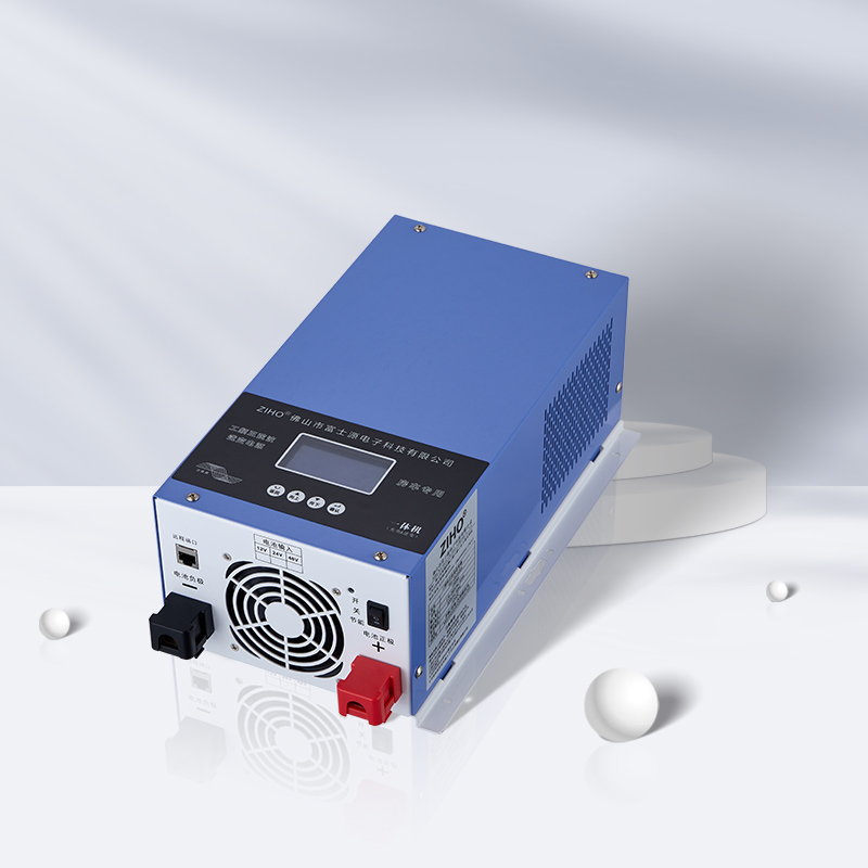 Прилагодете го инверторот 1-2kW RV